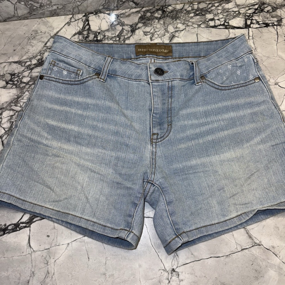 Bit & Bridle Women's Size 6 Denim Shorts